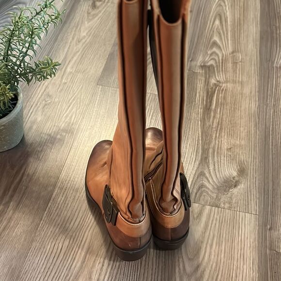 EUC WOMENS VINCE CAMUTO BEDINA OTK LEATHER BOOT BROWN TAN SIZE 6 - Picture 7 of 10